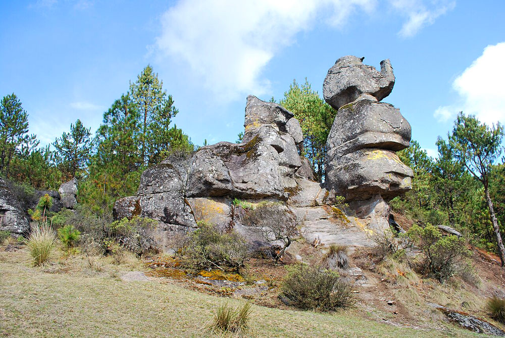 Valle de Piedras Encimadas z ciekawymi formacjami skalnymi