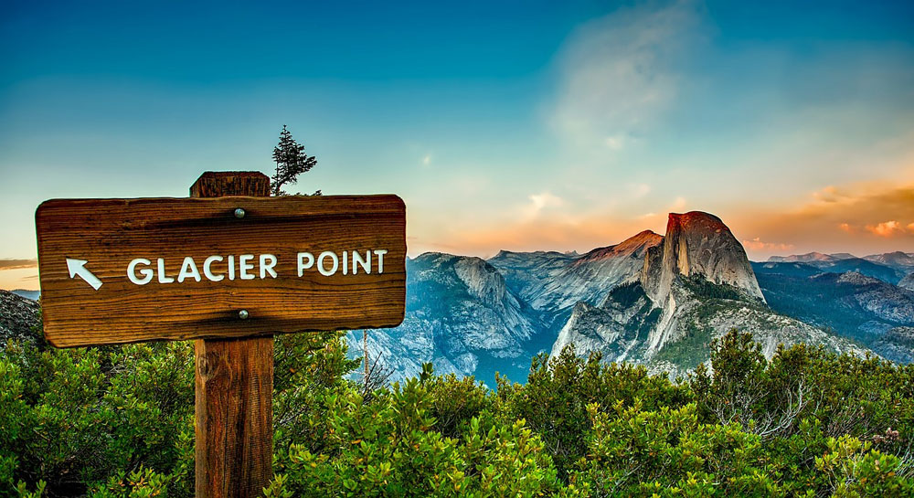 Glacier Point. Popularny punkt widokowy parku